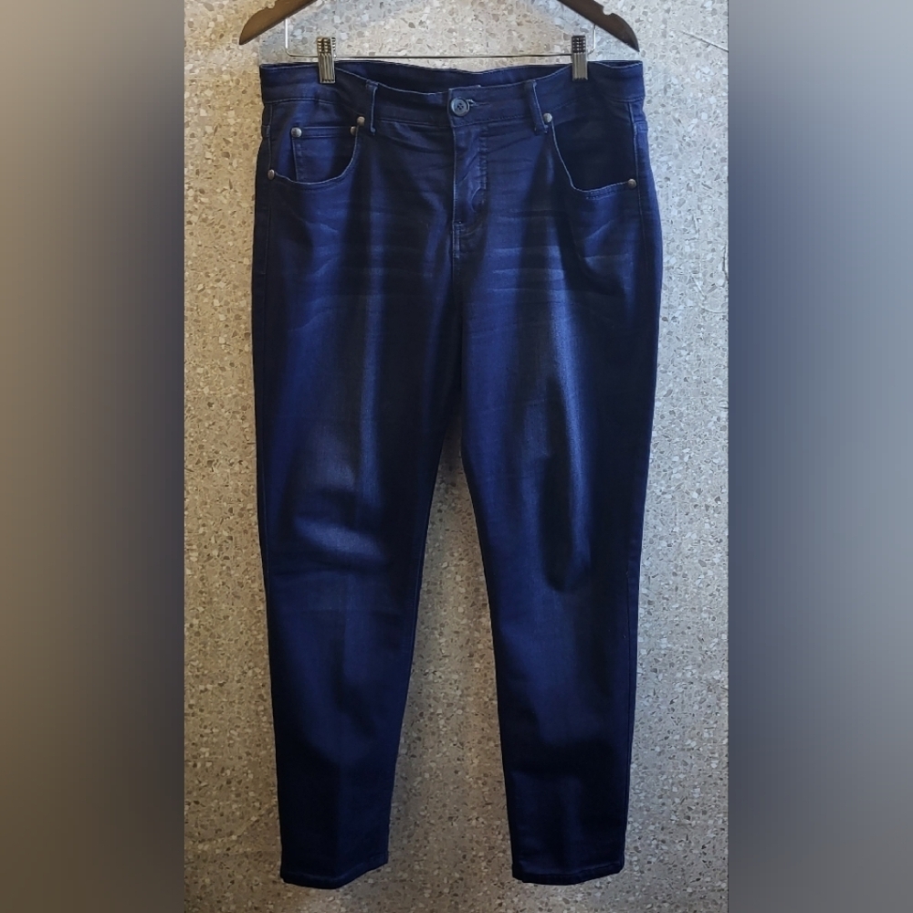 Soft Surroundings Jeans Women's, Dark‎ Blue , Straight Leg, Size 14